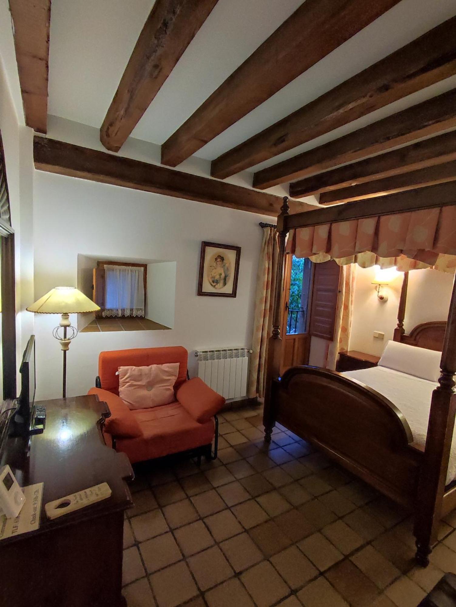 Hostal Posada La Panadera Sepúlveda Zewnętrze zdjęcie