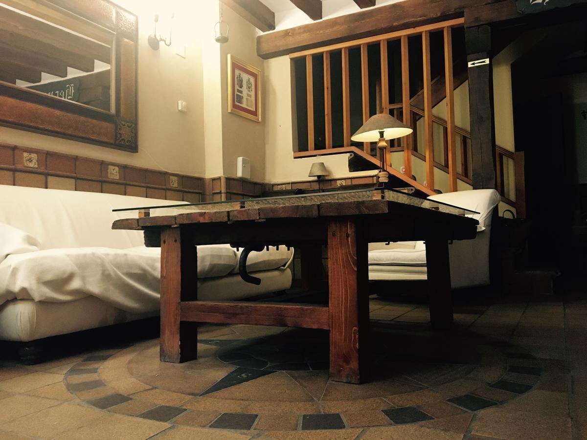 Hostal Posada La Panadera Sepúlveda Zewnętrze zdjęcie
